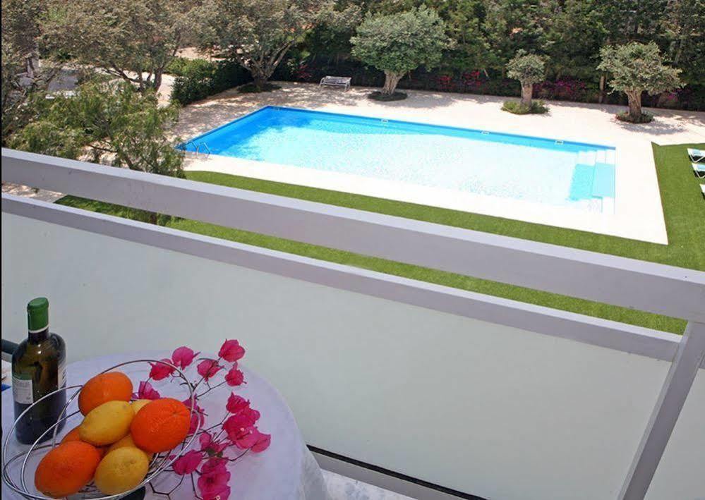 Corina Suites And Apartments Λεμεσός Εξωτερικό φωτογραφία