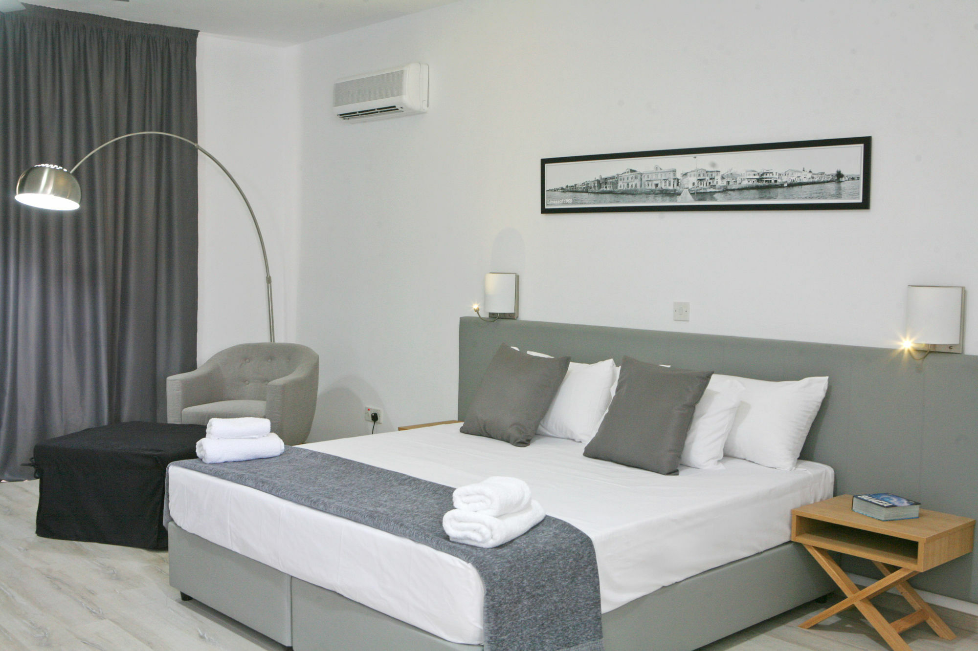 Corina Suites And Apartments Λεμεσός Εξωτερικό φωτογραφία